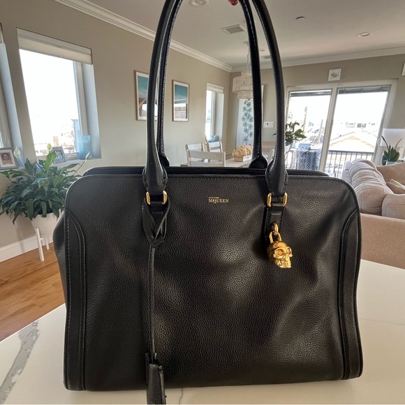 Alexander McQueen Handbags - Alexander McQueen Large Skull Padlock Zip Around Tote Bag / Satchel in Black